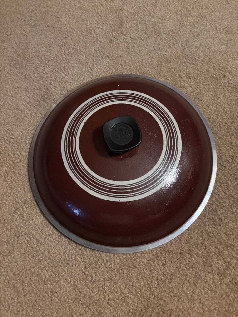Vintage Brown Club Alum Cookware Lid with White Concentric Rings and Black Knob